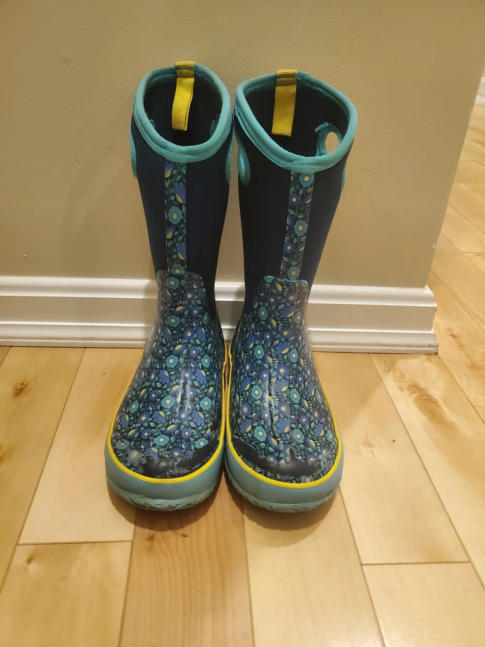 Bogs Kids' Blue Floral Waterproof Rain Boots